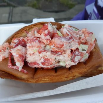 Kingston's Clam Bar - Chilled lobster roll - Seafood Near Me - West Sayville, New York Kingston's Clam Bar - Chilled lobster roll - Seafood Near Me - West Sayville, New York