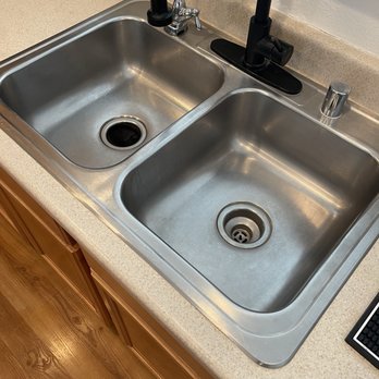 C&C Enterprise - Home Cleaning Near Me - Las Vegas, Nevada C&C Enterprise - Home Cleaning Near Me - Las Vegas, Nevada
