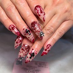 Lavue Nail Lounge