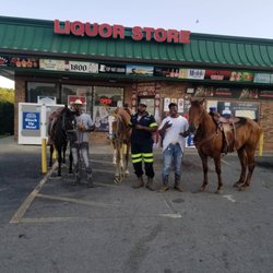 Top Hat Liquor Store - Kountry city boyz & Top Hat