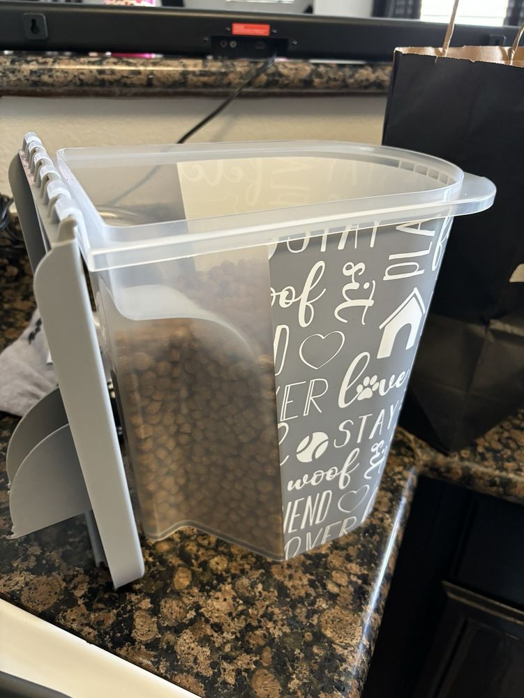 Memorial Pet Lodge - pet boarding facility in Houston, TX