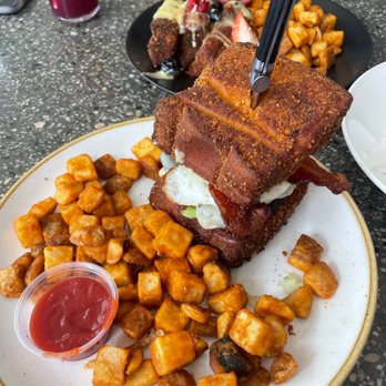 Deck. - Brunch burger! And French toast in the back - Hawaiian Near Me - Honolulu, Hawaii