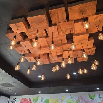 Yang Kee Dumpling - I love the light fixture that was in the dining area - Dim Sum Near Me - Davis, California