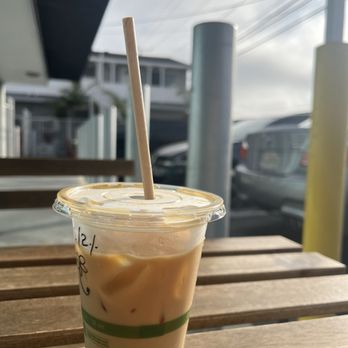 Pursue Coffee - iced vanilla bean latte - Coffee & Tea Near Me - Redondo Beach, California Pursue Coffee - iced vanilla bean latte - Coffee & Tea Near Me - Redondo Beach, California