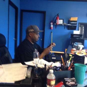 Affordable Limousines Fort Worth - Hard at work getting my car ready - Limos Near Me - Fort Worth, Texas Affordable Limousines Fort Worth - Hard at work getting my car ready - Limos Near Me - Fort Worth, Texas