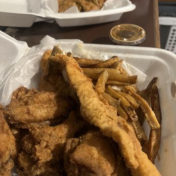 Shrimps - Fish and Chicken Basket - Seafood Near Me - Richmond, Virginia Shrimps - Fish and Chicken Basket - Seafood Near Me - Richmond, Virginia