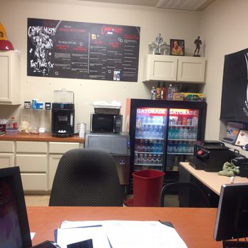 Strong Box Gym - Gyms Near Me - Killeen, Texas Strong Box Gym - Gyms Near Me - Killeen, Texas