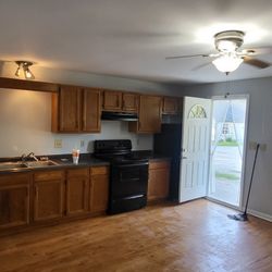 Senyk Painting - Freshly painted apartment