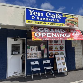 Yen Cafe & Sandwich - Entrance to this great establishment. - Vietnamese Near Me - Honolulu, Hawaii Yen Cafe & Sandwich - Entrance to this great establishment. - Vietnamese Near Me - Honolulu, Hawaii