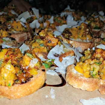Tuscan Kitchen - Crostini appetizer - Italian Near Me - Burlington, Massachusetts Tuscan Kitchen - Crostini appetizer - Italian Near Me - Burlington, Massachusetts
