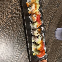 Fuji Japanese Steak House - Rainbow Roll