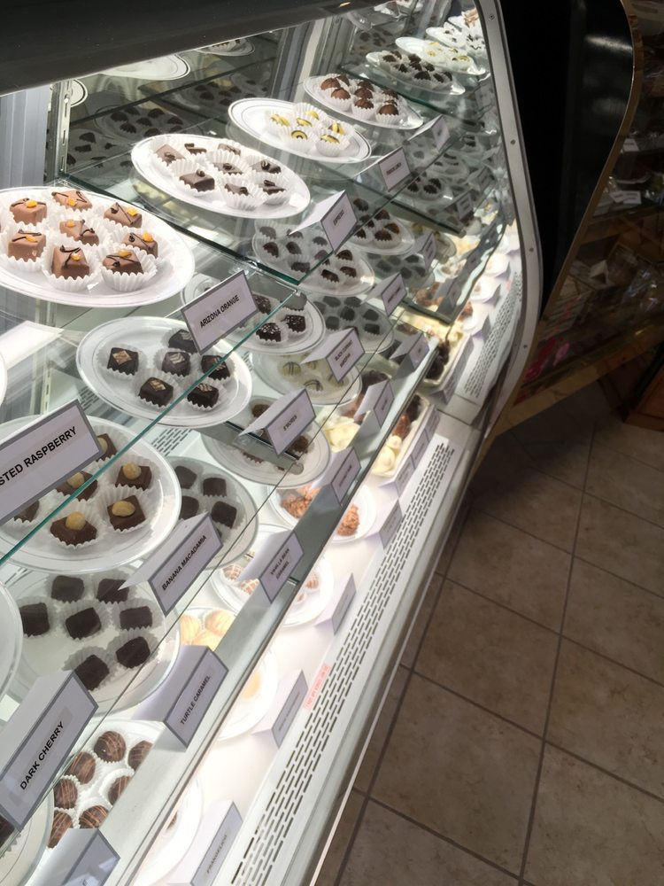 Ruby's Divine Chocolates Logo