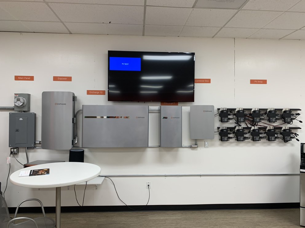 Slide of Mr. Roofing