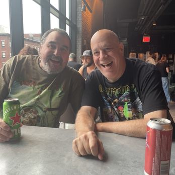 Banners Kitchen & Tap - Having a great time at Eddie's Dive Bar - Sports Bars Near Me - Boston, Massachusetts