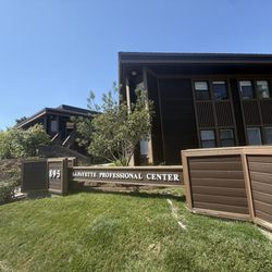 DiabloView Family Dentists - Clinic exterior