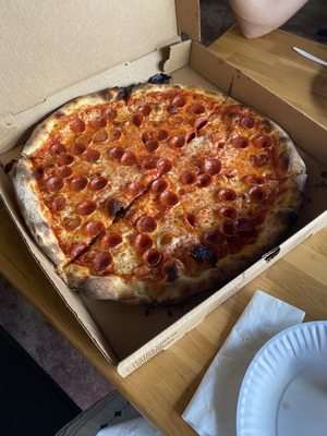 Lo Mo Pizzeria by null