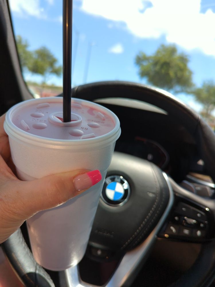 DAIQUIRIS TO GO ON BROADWAY Updated August 2024 11 Reviews 4028