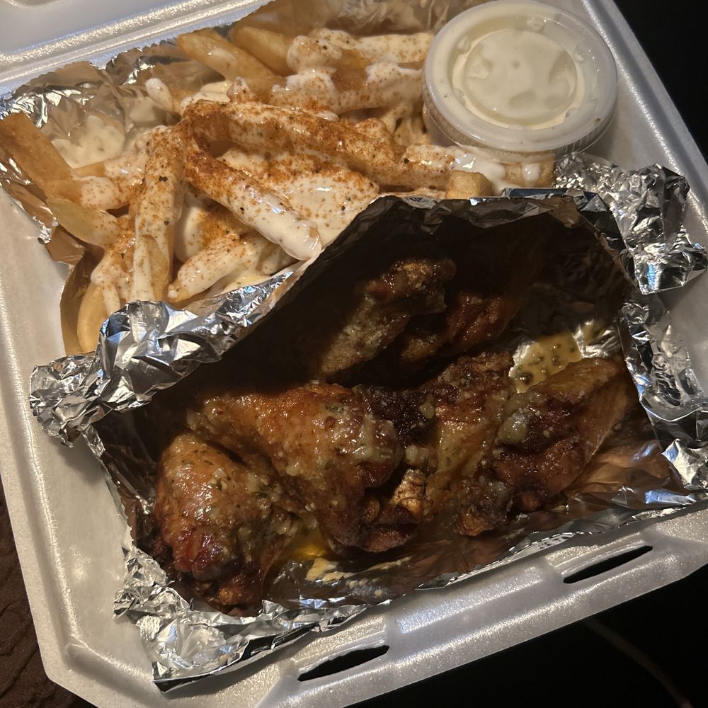 6pc. Wing Combo Cajun Ranch Fries