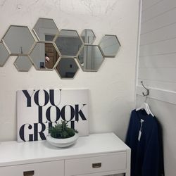 Honeycomb LOFT - Cute fitting room