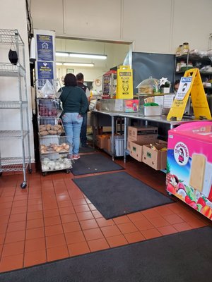 La Gallinita Meat Market Mexicatessen by null