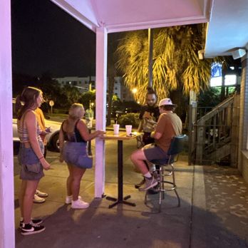 THE SALTY NUT CAFE - Updated June 2025 - 42 Photos & 79 Reviews - 2000