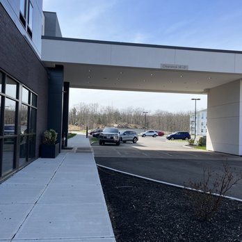 SpringHill Suites by Marriott Wrentham Plainville - Entrance way - Hotels Near Me - Wrentham, Massachusetts