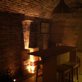 La Cave du Sénat - Wine Cellar tasting room - Beer, Wine & Spirits Near Me - Paris, 75 La Cave du Sénat - Wine Cellar tasting room - Beer, Wine & Spirits Near Me - Paris, 75