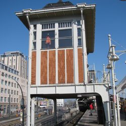 U-Bhf. Warschauer Straße - Bahnwärterhaus dort.