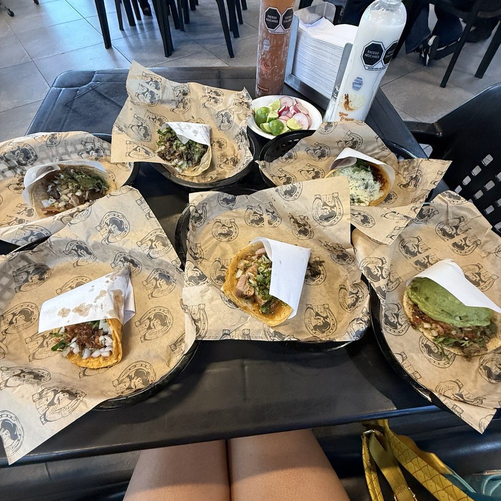 Taco nazo - Asada, suadero, cabeza, adobada, lengua - Tacos Near Me - Tijuana, BCN Taco nazo - Asada, suadero, cabeza, adobada, lengua - Tacos Near Me - Tijuana, BCN