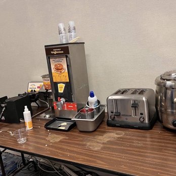 Ramada by Wyndham Olympia - waffle station - Hotels Near Me - Olympia, Washington Ramada by Wyndham Olympia - waffle station - Hotels Near Me - Olympia, Washington