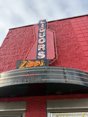 Zipps Liquors by null