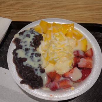 Juicy Box - Mango peach snowflake ice with fresh strawberries, mangoes, and red bean - Taiwanese Near Me - Houston, Texas Juicy Box - Mango peach snowflake ice with fresh strawberries, mangoes, and red bean - Taiwanese Near Me - Houston, Texas