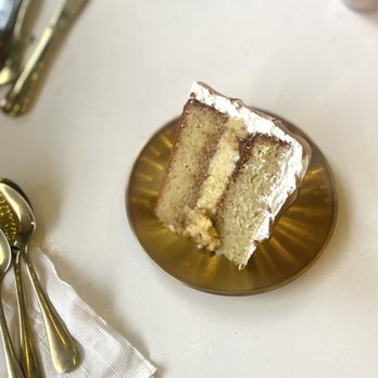 Keik Restaurant - Lemon pie cake - very good - Desserts Near Me - Doral, Florida Keik Restaurant - Lemon pie cake - very good - Desserts Near Me - Doral, Florida