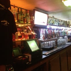 Bachelor's Inn - Behind the bar :)