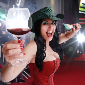 Tipsy Artist - The Tipsy Artist! - Art Schools Near Me - Guthrie, Oklahoma Tipsy Artist - The Tipsy Artist! - Art Schools Near Me - Guthrie, Oklahoma