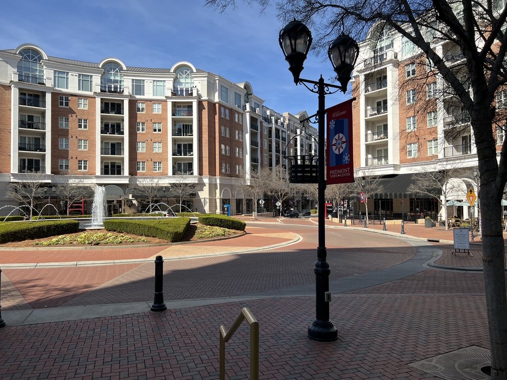 PIEDMONT TOWN CENTER 15 Photos Shopping Centers 4725 Piedmont Row