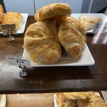 La Bou - Coffee & Tea Near Me - Elk Grove, California