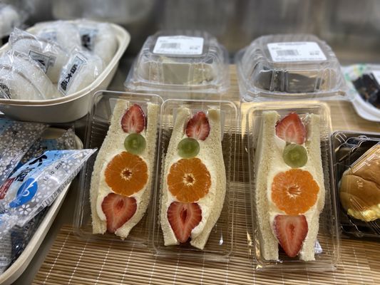 Gohan Market by null