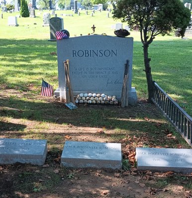 Cypress Hills Cemetery by null