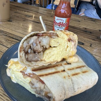 Coffee And Stone Cafe - Breakfast & Brunch Near Me - North Tonawanda, New York