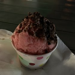 Chance Of Sno & Coffee - Strawberry sno with chocolate drizzle and chocolate chips.
