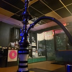 Hookahs Lounge & Shop - A very calm environment,  excellent service, and very nice employees.