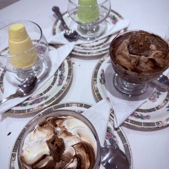 Himalaya - Mango and Pistachio Kulfi, Ferrero and Cadbury dessert - Indian Near Me - London, XGL