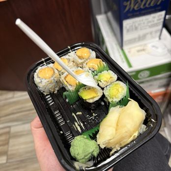 Ginger Wasabi - Japanese Near Me - Clarendon Hills, Illinois