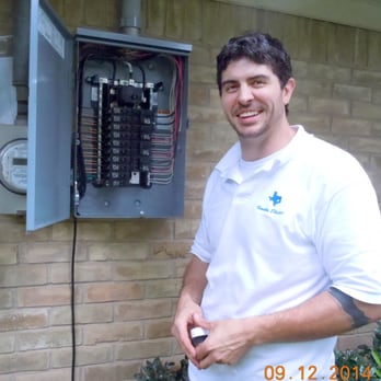 Hensley Electric - This replaced all 4 of the old panels and everything is working much better now. - Electricians Near Me Hensley Electric - This replaced all 4 of the old panels and everything is working much better now. - Electricians Near Me
