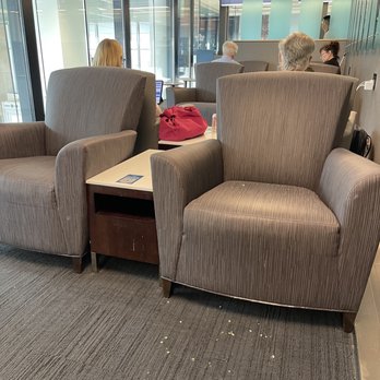 The Club CHS - Cleanliness could be better - Airport Lounges Near Me - Charleston, South Carolina