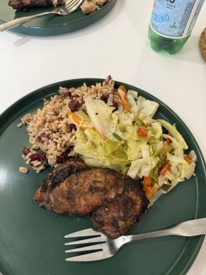 The Kitchen by Cooking with Que by null