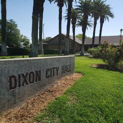 Dixon City Hall