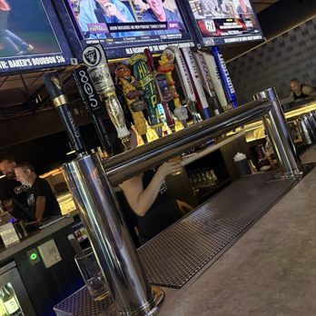 WSKY Bar + Grill - Bars Near Me - Las Vegas, Nevada WSKY Bar + Grill - Bars Near Me - Las Vegas, Nevada