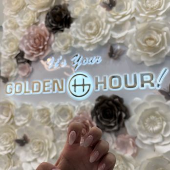 Golden Hour Nails Spa - Nail Salons Near Me - Paradise, Nevada